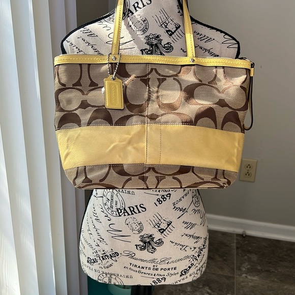 Coach Handbags - Coach Vintage Y2K Medium Tote in Brown Signature with Yellow Accent